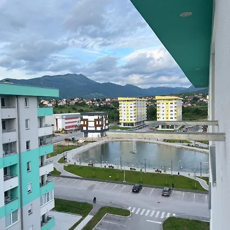 Stan Na Dan Jezero 아파트
